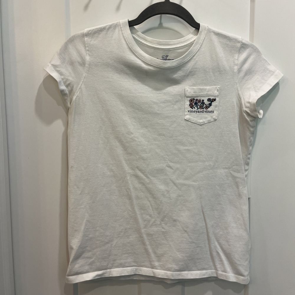 Vineyard Vines Women's Floral White Whale Short Sleeve Pocket Tee Shirt Sz L